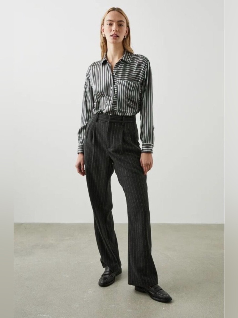 Rails Spencer Silk Shirt in Aspen Multi Stripe Colorway Size Medium
